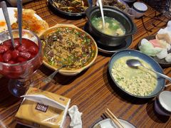 -蚝堡海鲜·威海菜·海肠捞饭·烧烤·亚洲吃蚝公司(幸福门店)