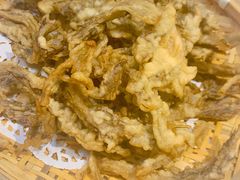 炸香椿鱼-到家尝北京菜(西坝河店)