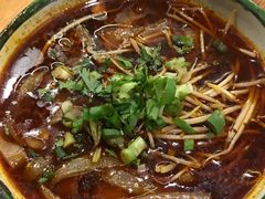 -拈签一笑黄牛肉辣卤串串