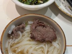 -牛人日志·鲜牛肉骨汤火锅(万科里瑧店)