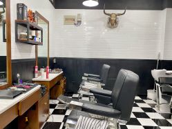 -MARTIN'S BARBER SHOP男士理发馆