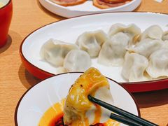 芹菜鲜肉水饺-天怡興·百年蒸饺(中心书城店)