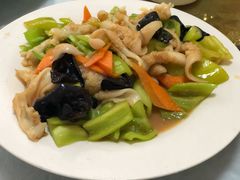 油泼鸟贝-宾朋海鲜特色美食餐厅·纯手工鲅鱼水饺(兴海路店)