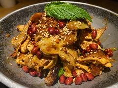 手撕扁担鸡-吃饭皇帝大土家民族菜(正大广场店)