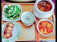 -臻爱住家月嫂育儿嫂(万达店)