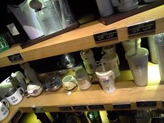 -星巴克(杭州东站东到达店)