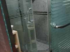 -速8酒店(成都龙泉世茂城广场店)