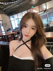 -时尚殿堂明星门店