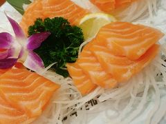 -青瓦餐厅·生鱼片·韩园烤肉(西塔店)