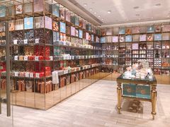 -VENCHI 闻绮(北京国贸商城店)