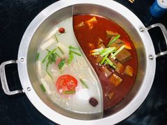 -吴记老锅底麻辣火锅(福州路店)