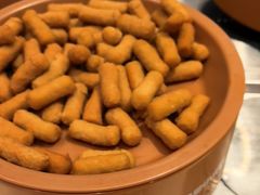 -龍歌自助小火锅(芝罘万达店)