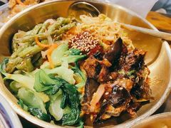 老妈拌饭-聚合鑫东北熏酱熟食麻辣面(长阳店)