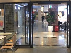 门面-麦当劳(世界城广场店)