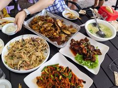 -鑫渔港海鲜本地菜·山海关浑锅(东戴河店)