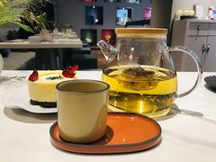 -潮一不贰·法式甜品·生日蛋糕·西式简餐(外滩店)