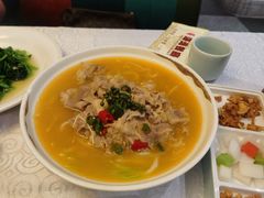 酸汤肥牛-海逸餐厅·象山海鲜