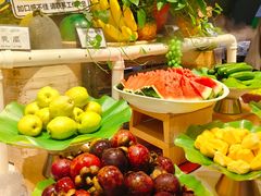 -涨巢·潮玩水疗局