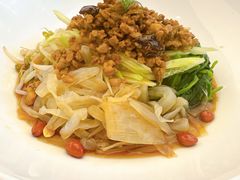 -品海楼·大连海胆锅贴馆(东港店)