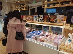 零售区-好利来(十里河店)