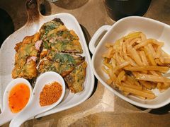 酸笋-漆黑觉米粉(三里屯店)