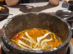 -芸山季·云南山珍菌火锅(人民广场来福士店)