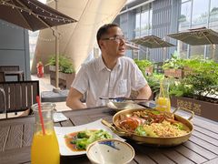 -臻鲜燕海鲜融合餐厅(金陵style店)