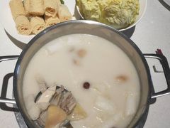 -煲王粤菜餐厅(中侨中心店)