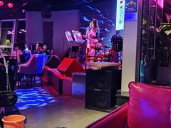 -粉墨特色菜·烧烤音乐酒馆