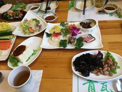 -青瓦餐厅·生鱼片·韩园烤肉(西塔店)