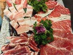 -明洞阿姨·韩式酱蟹烤肉·创意料理(三元桥店)