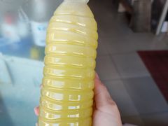 现榨甘蔗汁-阿桃甘蔗汁