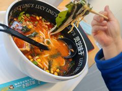 -灵芝妹子海鲜米线(劳动公园店)