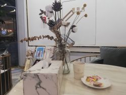 -初颜品佑肌肤管理