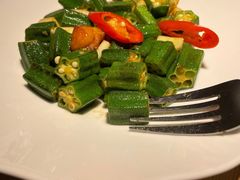 美式培根炒秋葵-ROIIN用心(杭州首店)