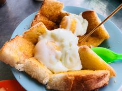 鸡蛋吐司-多春茶室