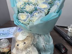 -上海星瀚奔驰4S店(红柳路店)