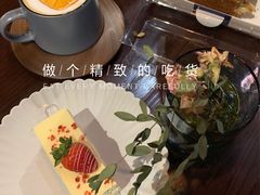 -黑草莓(重庆路店)