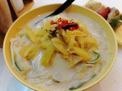 -谭仔米线(皇庭广场店)