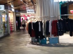-砂之船奥莱(南京江宁店)