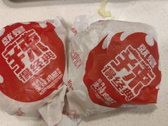 -麦当劳(乳山路店)