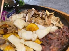 -一朵菌·野生菌探索家火锅(南亚店)