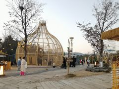 -茅山东方盐湖城景区