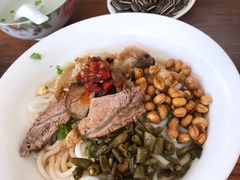 -牛八宝桂林米粉(八里庄店)