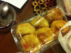 榨菜鲜肉月饼-王家沙点心店(南京西路总店)