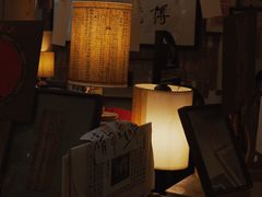 -邊城書店