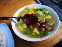 -建宏肉丸糊辣汤(建西街店)