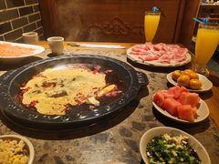 -舒家大院重庆老火锅(纪念塔店)