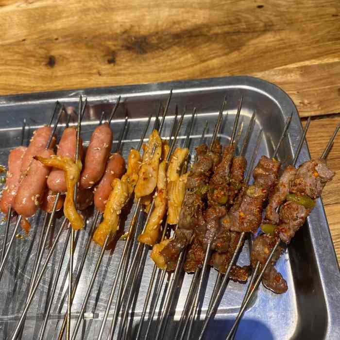 大四喜广式地摊打边炉-"他家的东西只能说是打边炉的平均水平吧,没.