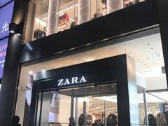 -ZARA(大上海时代广场店)